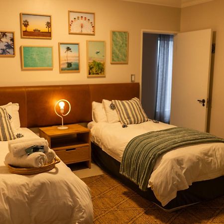 Deja Blue Beachfront Villa, Newly Renovated Langstrand Kültér fotó