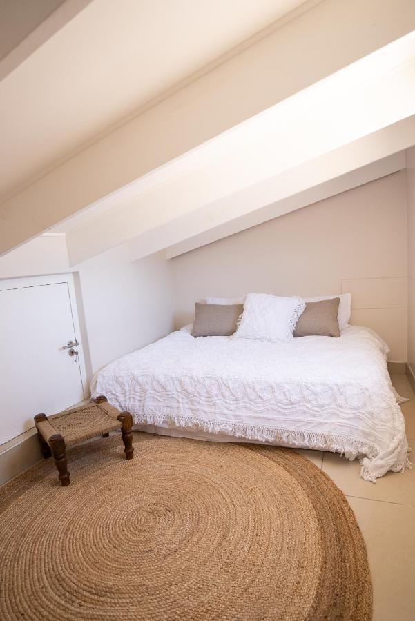 Deja Blue Beachfront Villa, Newly Renovated Langstrand Kültér fotó