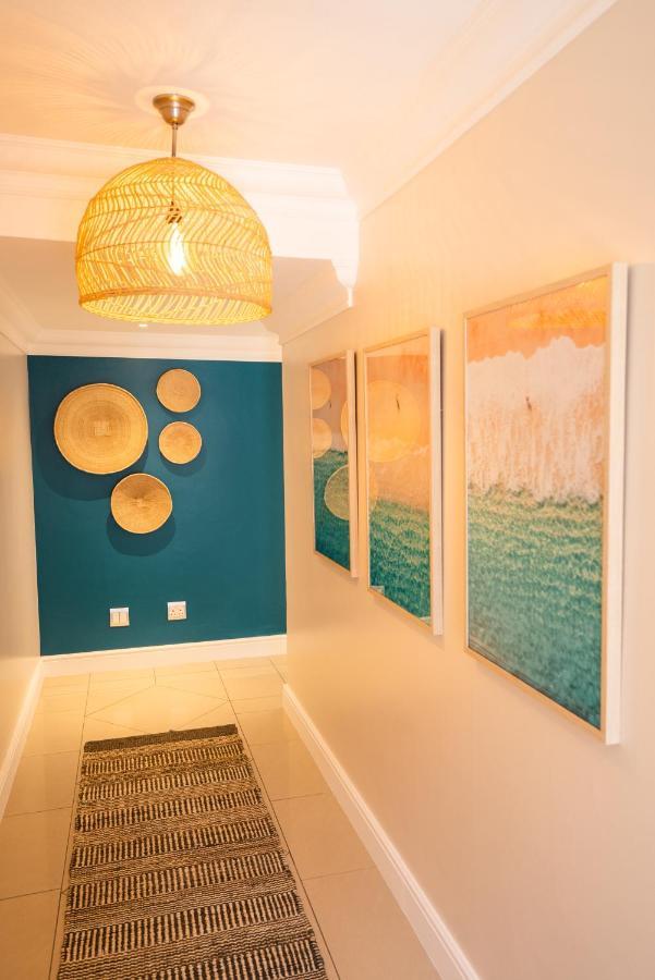 Deja Blue Beachfront Villa, Newly Renovated Langstrand Kültér fotó